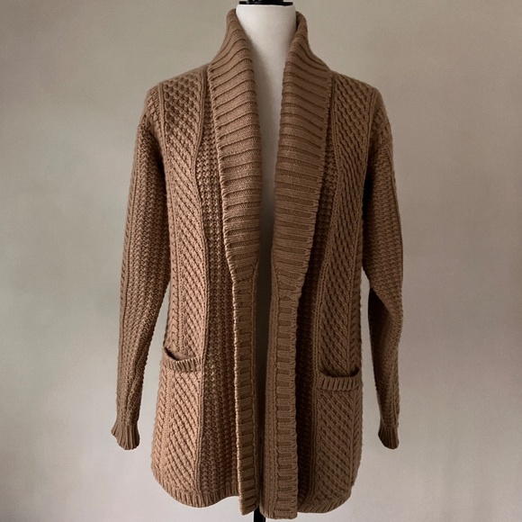 LORO PIANA 100% CASHMERE SWEATER - Picture 1 of 15